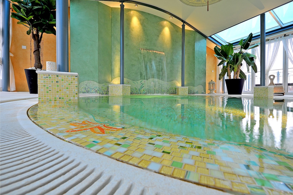 Boutiquehotel La Casa — 5-Star Luxury Hotel in Tuebingen, Germany