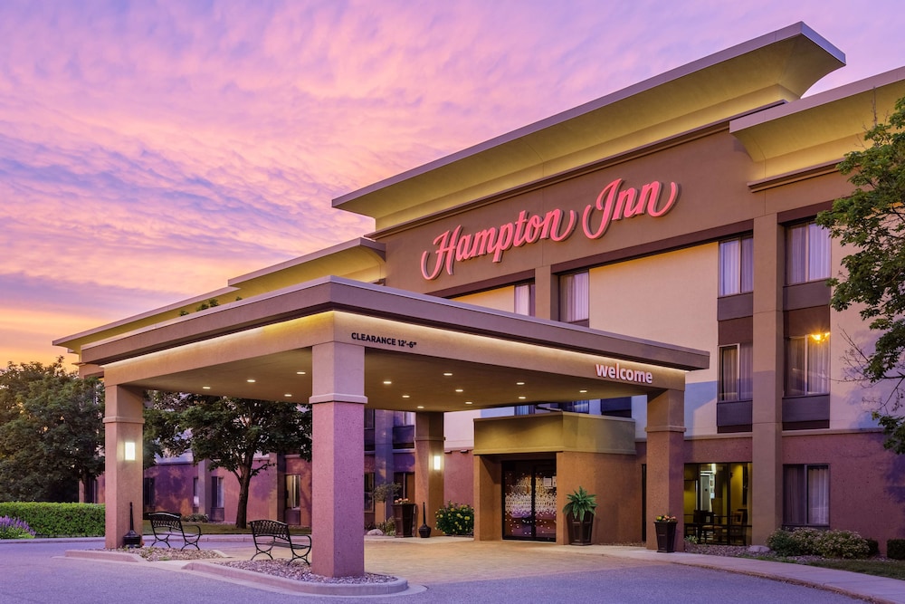 Hampton Inn Eau Claire - featured photo