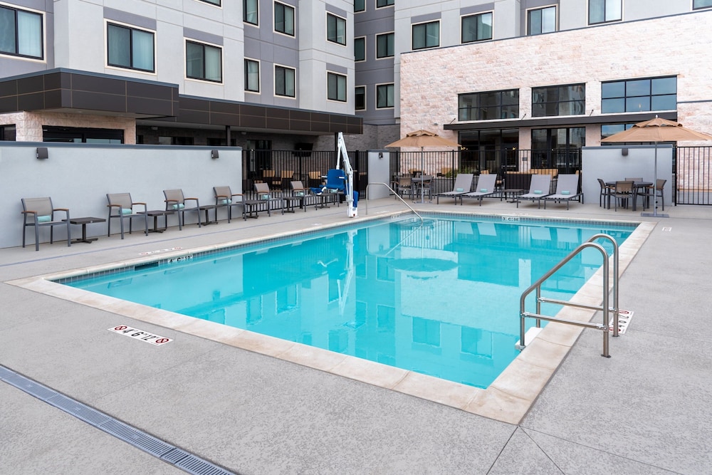 Residence Inn by Marriott Lancaster Palmdale - photo 29