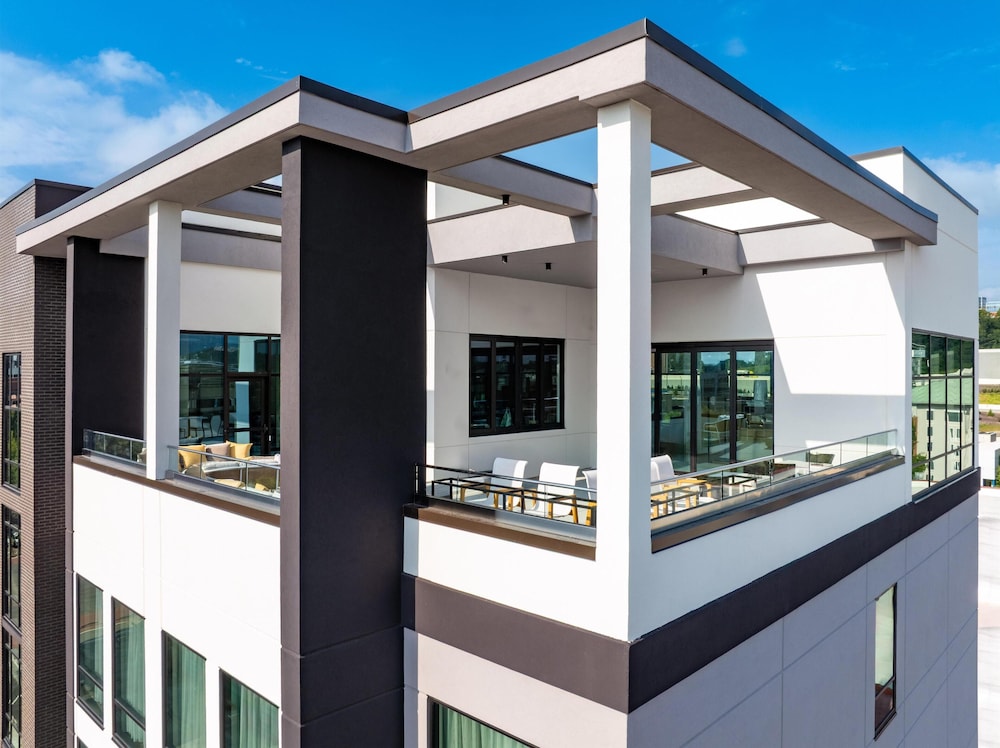 Embassy Suites By Hilton Chattanooga Downtown - photo 85