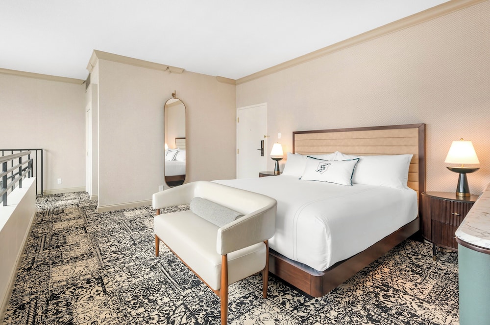 Omni Severin Hotel - photo 21