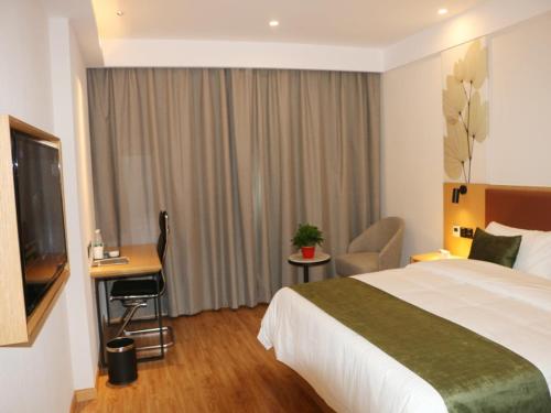 GreenTree Inn Anqing City Huai Ning County Wanhe Road Select Hotel in Meicheng, People's Republic of China