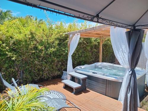 Caz A Mwa in Saint-Joseph, Réunion