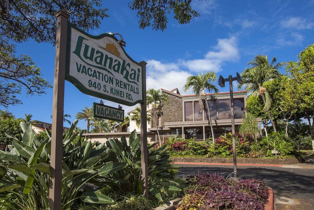 Luana Kai D305 by Coldwell Banker Island Vacations — 4-Star Luxury Hotel in Kihei, United States