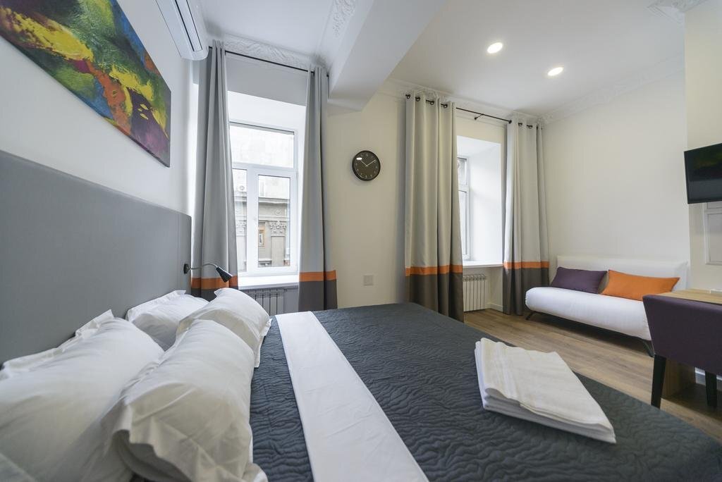 Partner Guest House — 4-Star Luxury Hotel in Kyiv, Ukraine