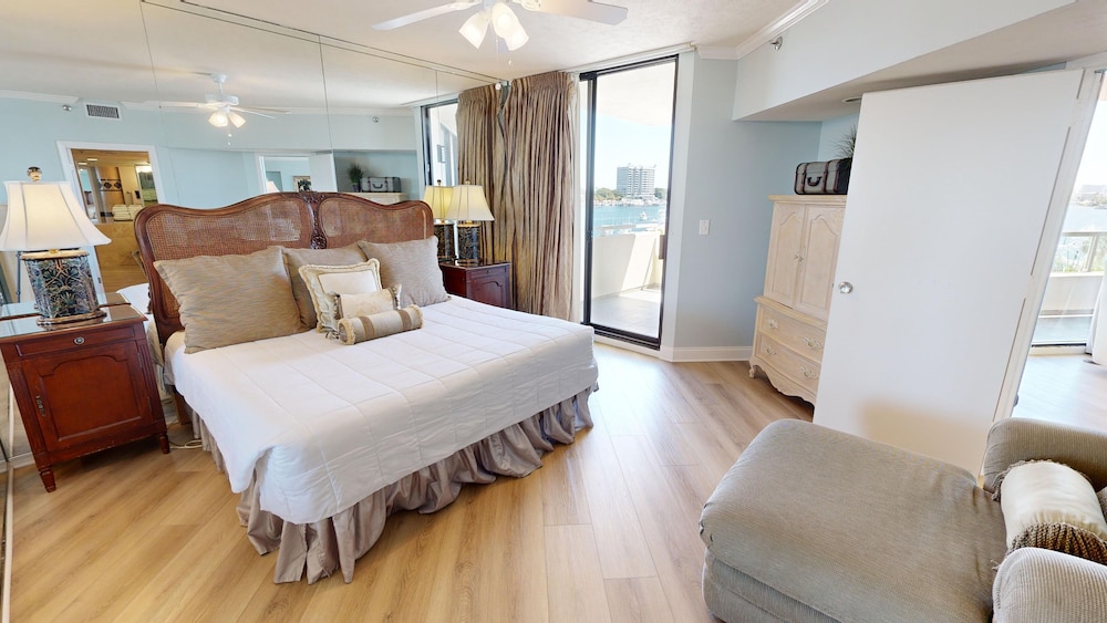 East Pass Towers 304 3 Bedroom Condo by RedAwning Destin - photo 11