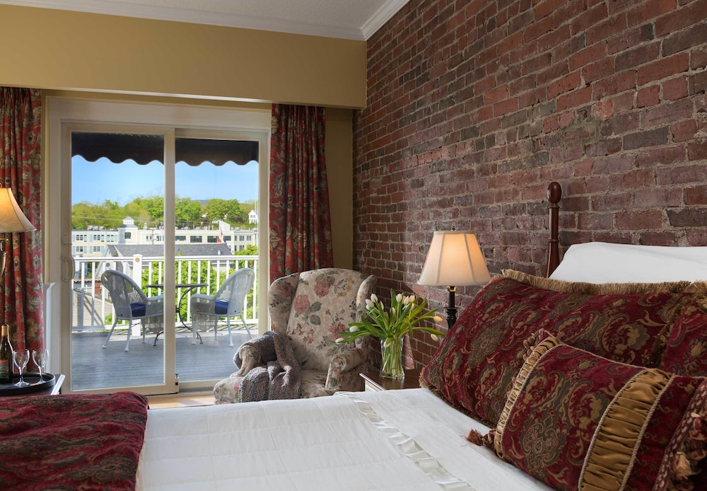 Lord Camden Inn - photo 25
