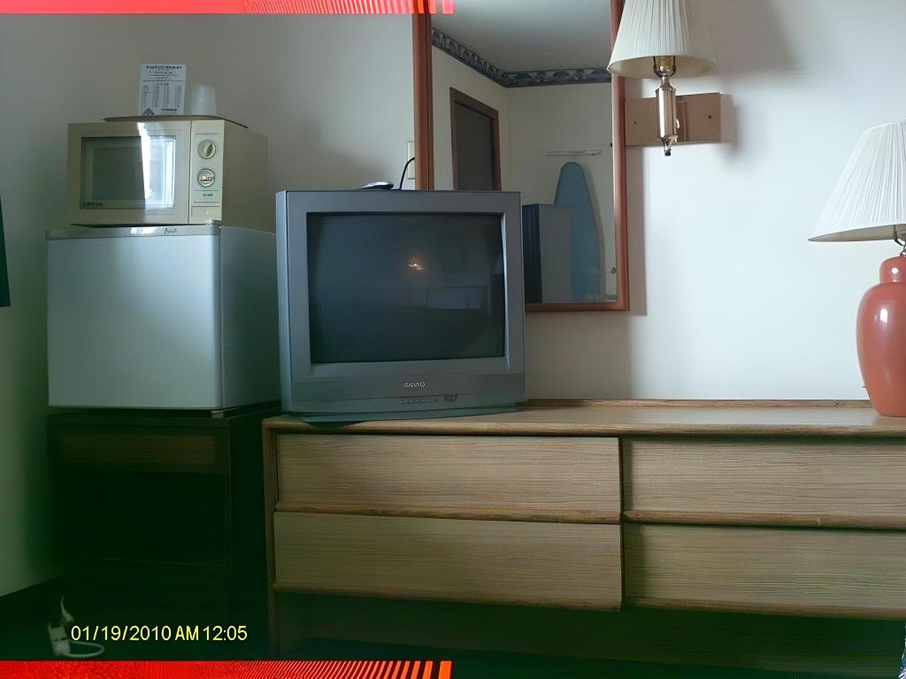 America's Value Inn Mexico - photo 15