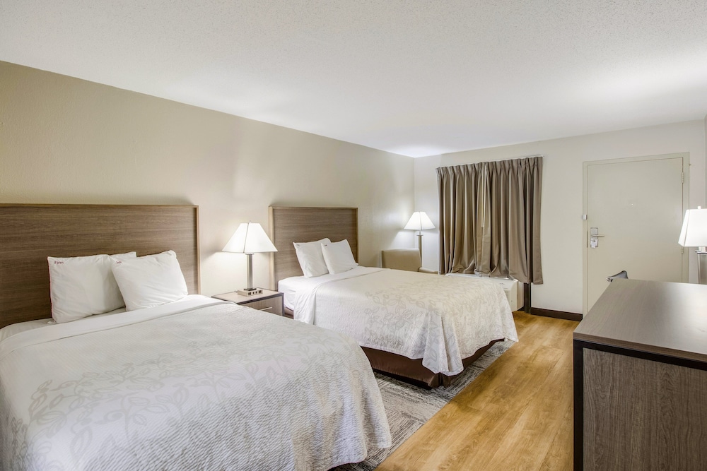 Red Roof Inn PLUS Dallas Addison - photo 13