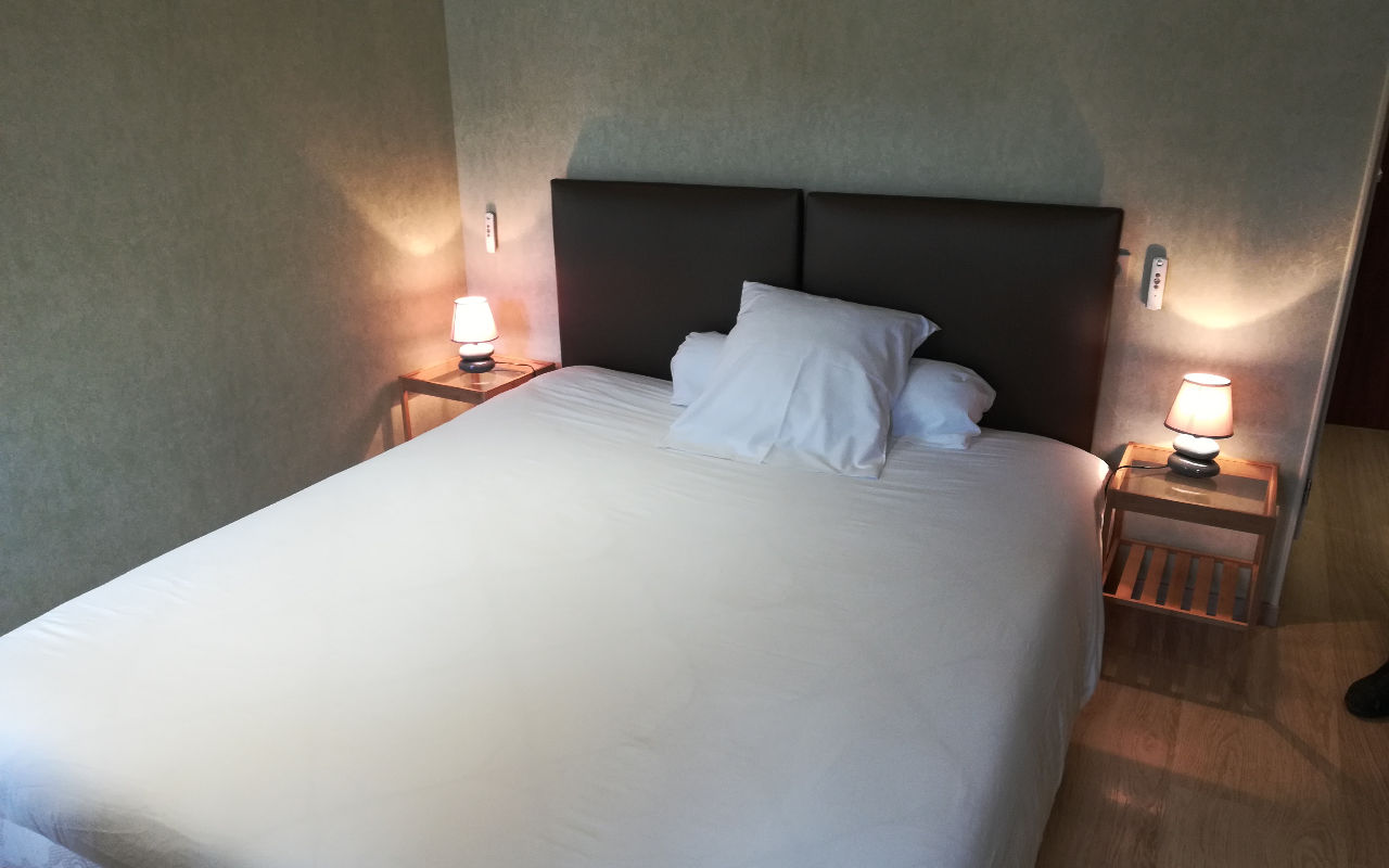 Logis Hôtel de la Poste Chez Cécile in Peynier, France