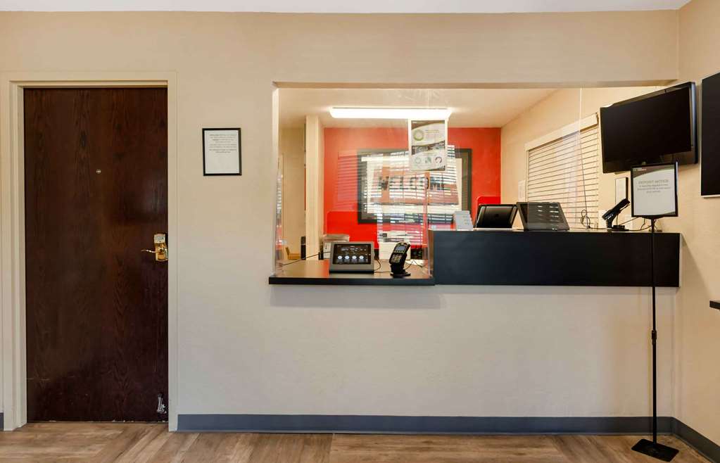 Extended Stay America Select Suites Roanoke Airport - photo 6