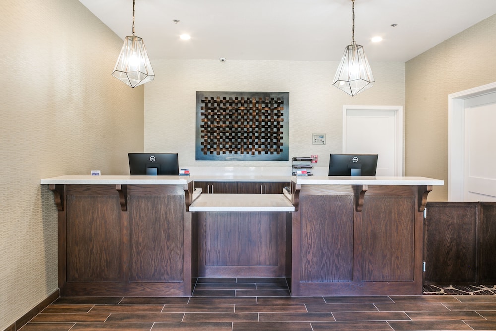 Hotel Siri Downtown Paso Robles - photo 2