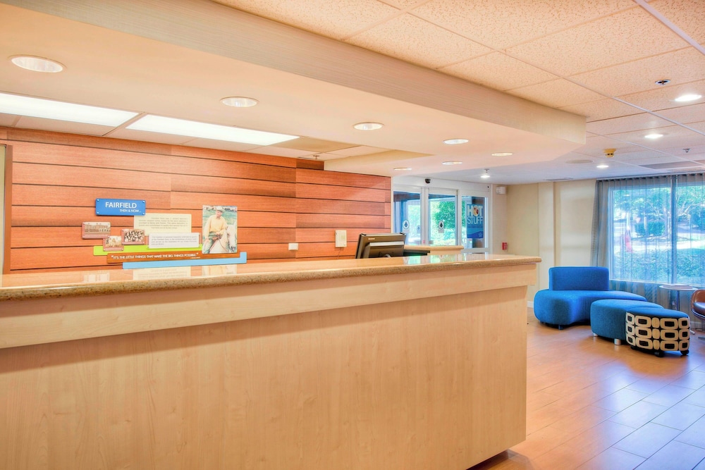 Fairfield Inn By Marriott Raleigh Crabtree - photo 3
