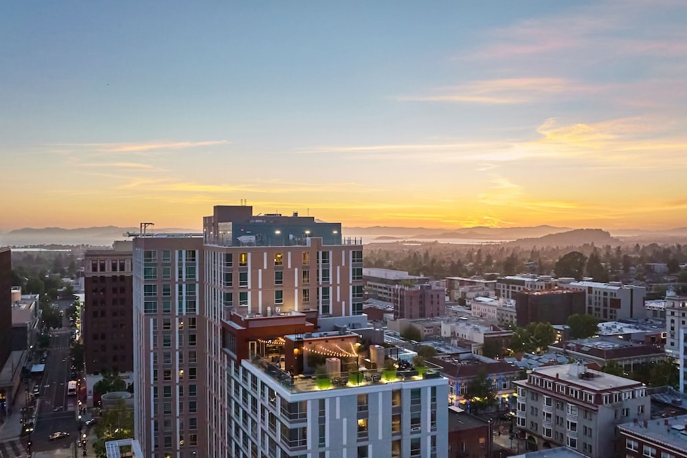 Residence Inn by Marriott Berkeley - photo 51