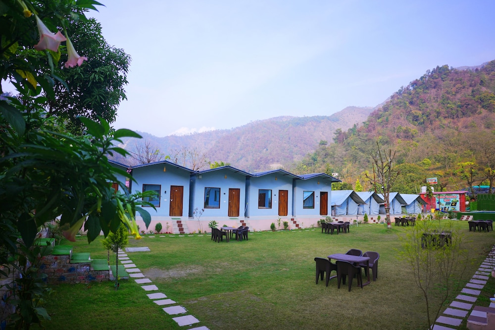 The Hidden Paradise - carbon neutral hotel in Rishikesh