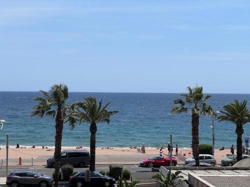 Apparemment Vue Mer Avec Parking in Frejus, France