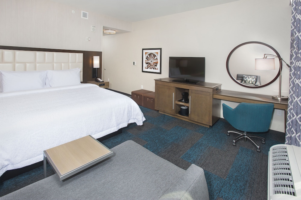 Hampton Inn & Suites LAX El Segundo - photo 18
