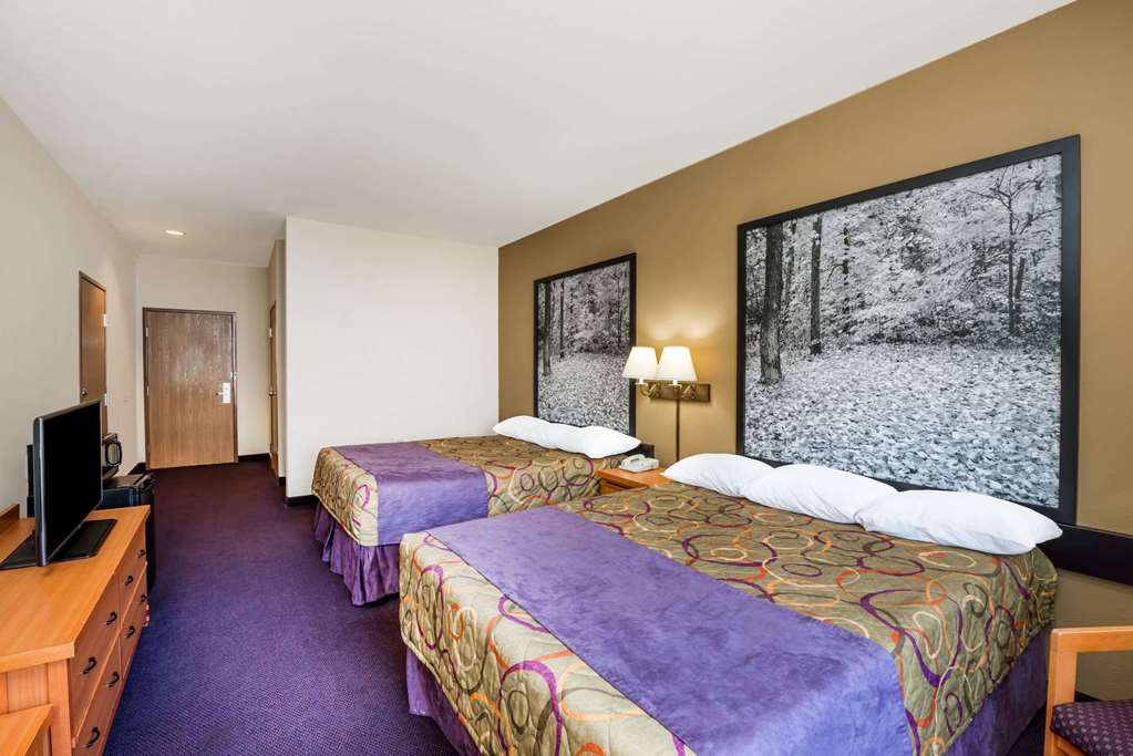 Super 8 by Wyndham Columbia East - photo 10