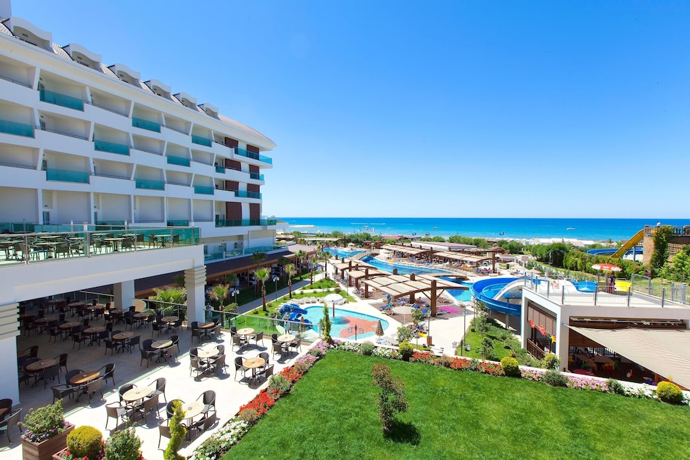 Adalya Ocean Hotel All Inclusive — Side — photo 2