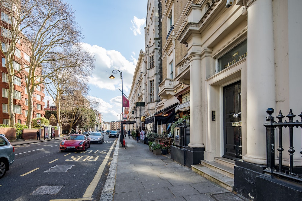 One Palace Gate - last minute hotel in London