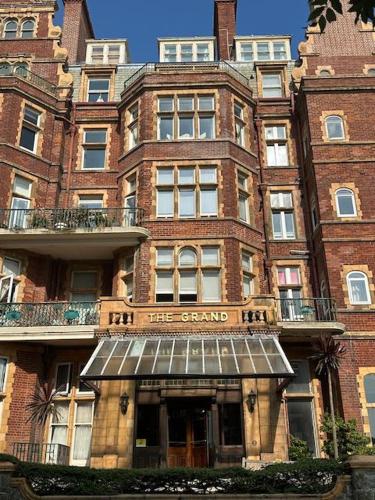1 bed flat in The Grand Hotel Folkestone — 4-Star Luxury Hotel in Folkestone, United Kingdom