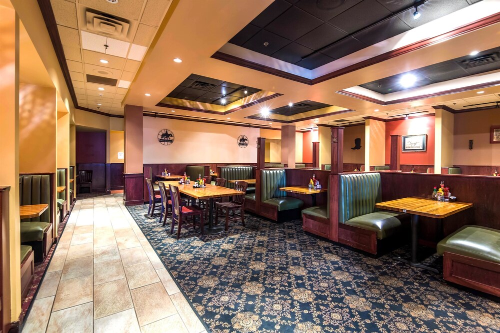 Red Lion Hotel St Joseph - photo 40