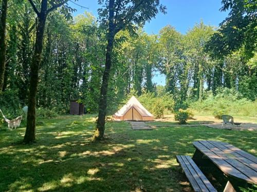 Tente Nature - last minute hotel in Plouray