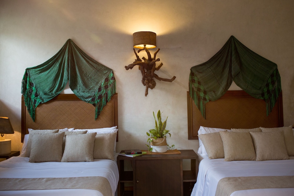 Ya'ax Hotel Boutique