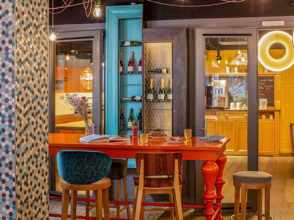 מזון ומשקאות