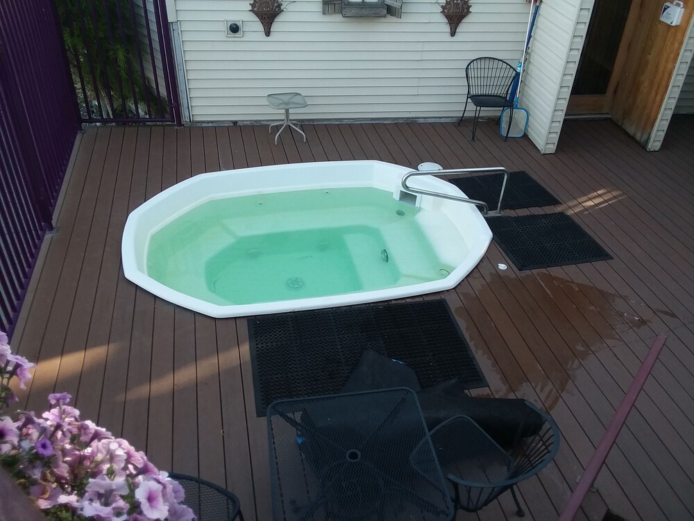 Columbia River Inn - photo 16