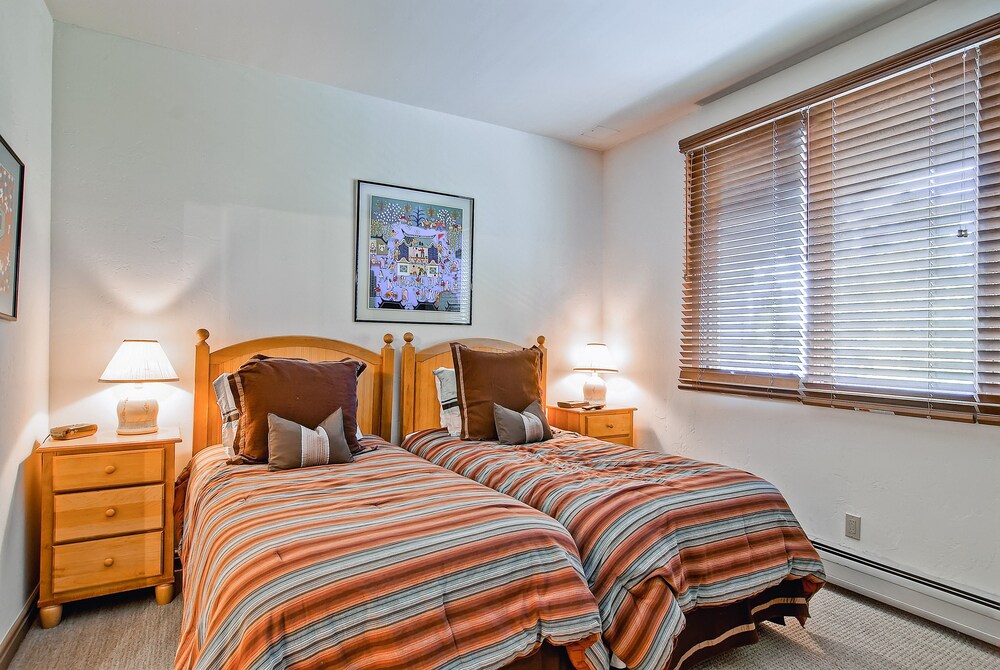 Highlands Slopeside by East West Hospitality - photo 101