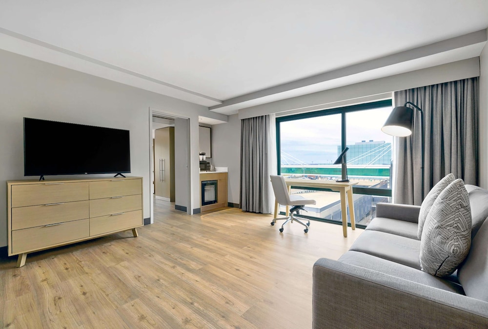 DoubleTree by Hilton Davenport - photo 20