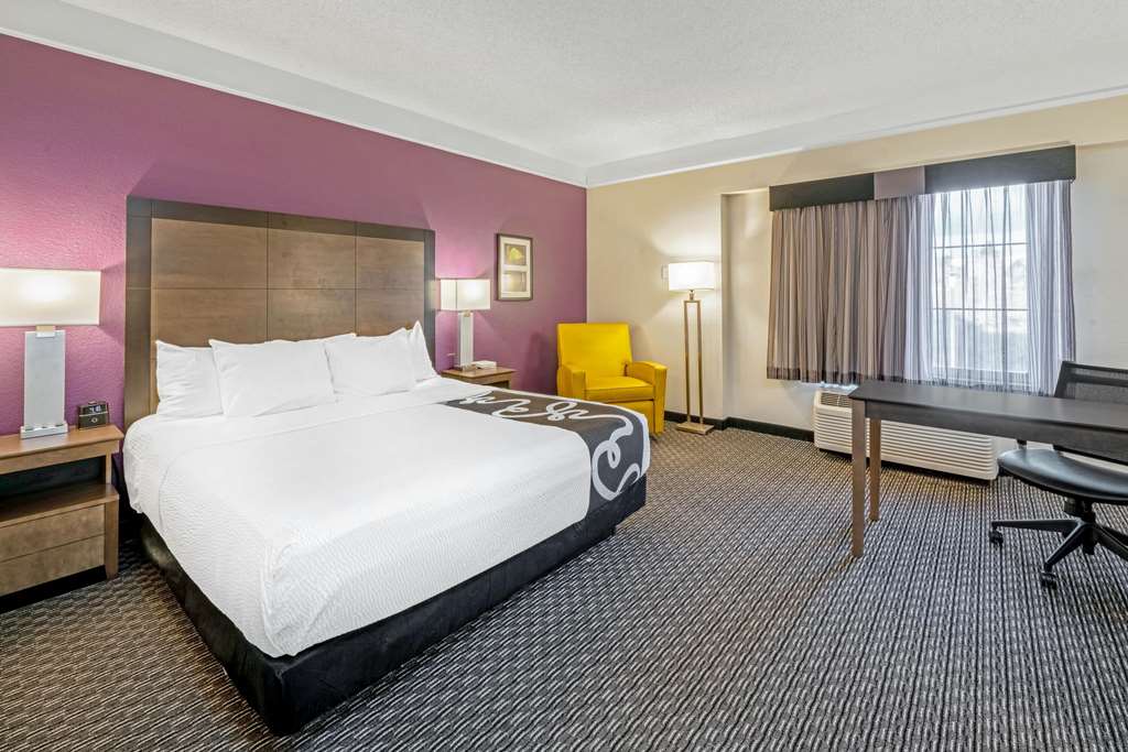 La Quinta Inn & Suites by Wyndham Orem University Pwy Provo - photo 40