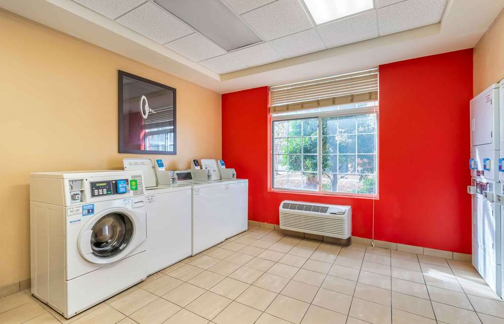 Extended Stay America Suites Chesapeake Greenbrier Circle - photo 39