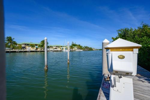 Coco Plum Beach & Tennis Club & Marina - photo 40