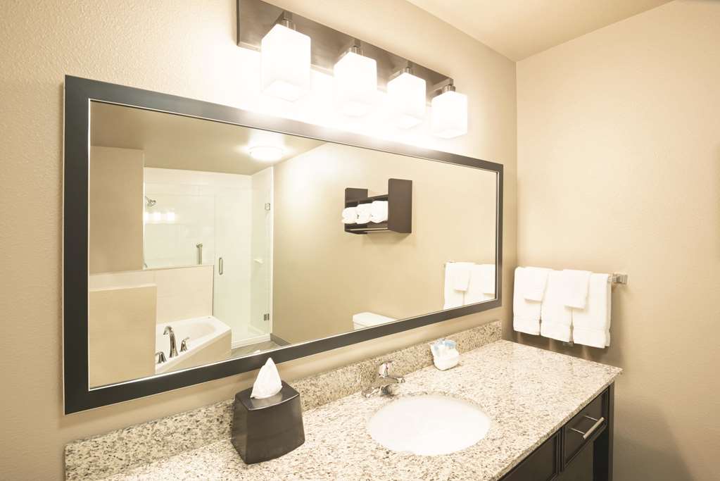 La Quinta Inn & Suites by Wyndham Billings - photo 14