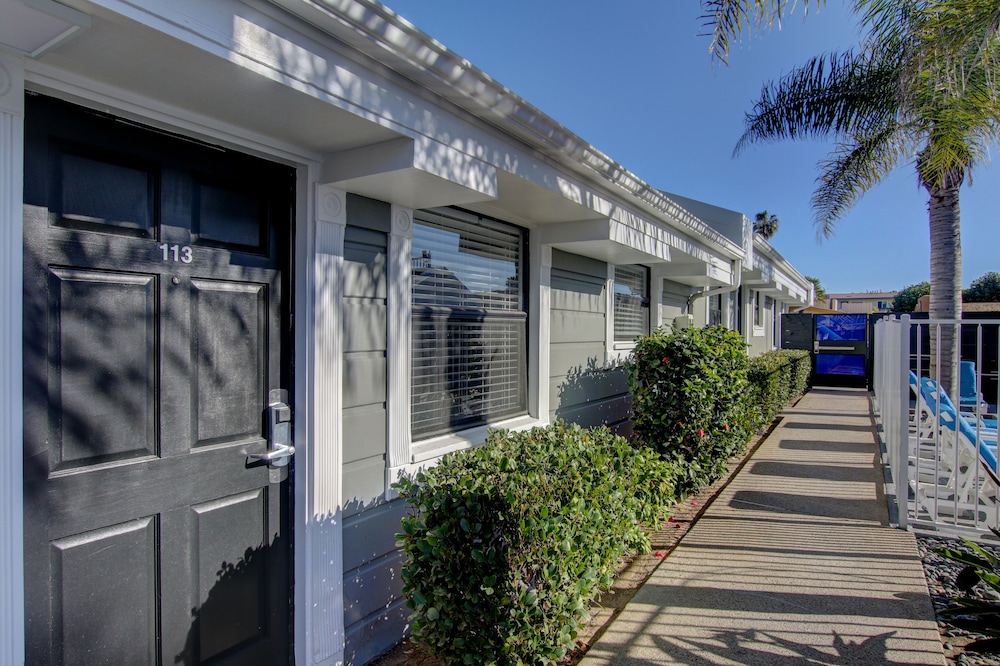 Beach Haven Near Pacific Beach Park - photo 37