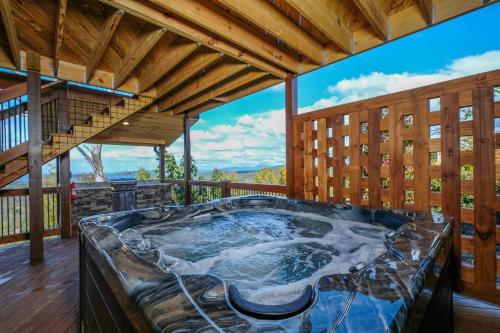 Looking Glass - last minute hotel in Gatlinburg