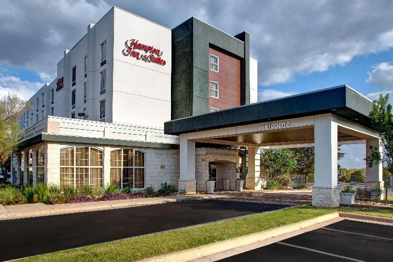 Hampton Inn & Suites Austin Airport — Austin — photo 2