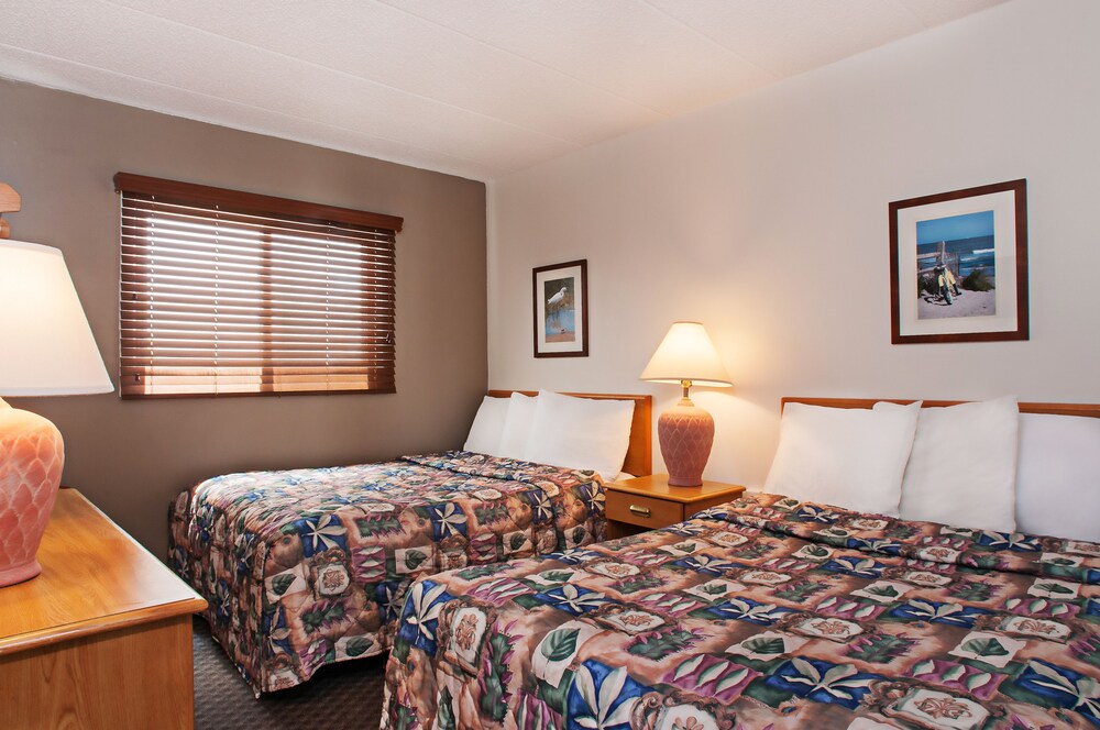 Harbor Light Family Resort - photo 3
