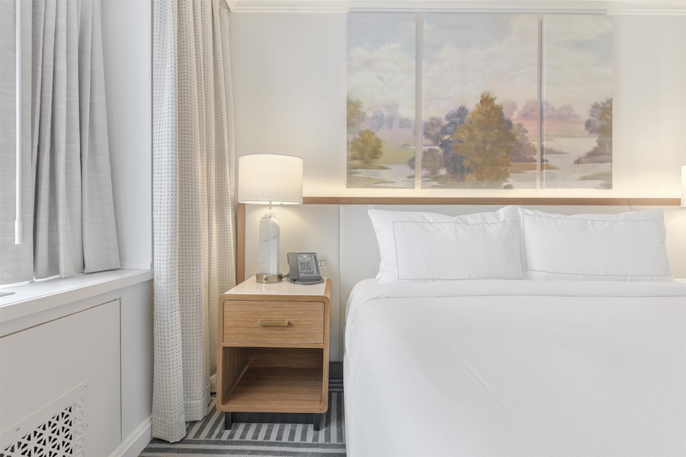 Capital Hilton - photo 41