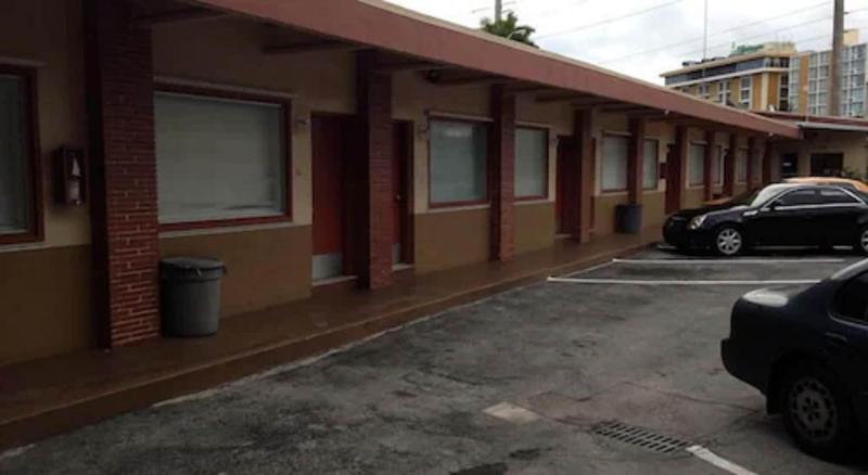 Palacio Inn Motel — hotel in Hialeah