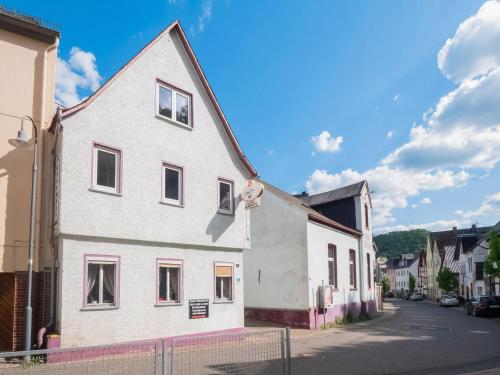 Exklusives Ferienhaus in Sankt Goarshausen am Rhein — hotel in Sankt Goarshausen
