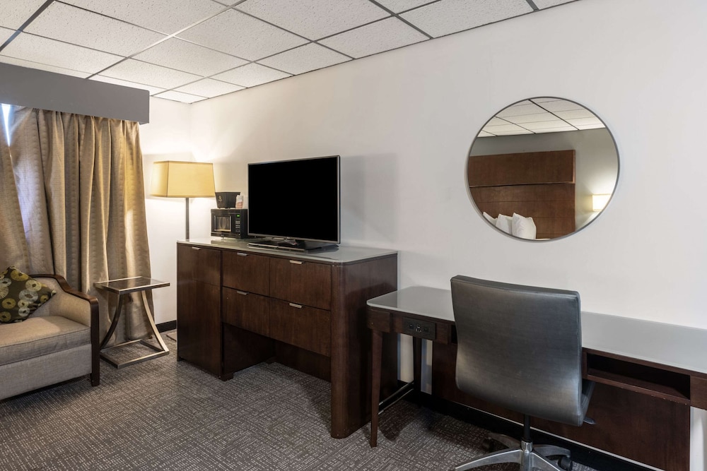 Quality Inn & Suites Caribou - photo 30