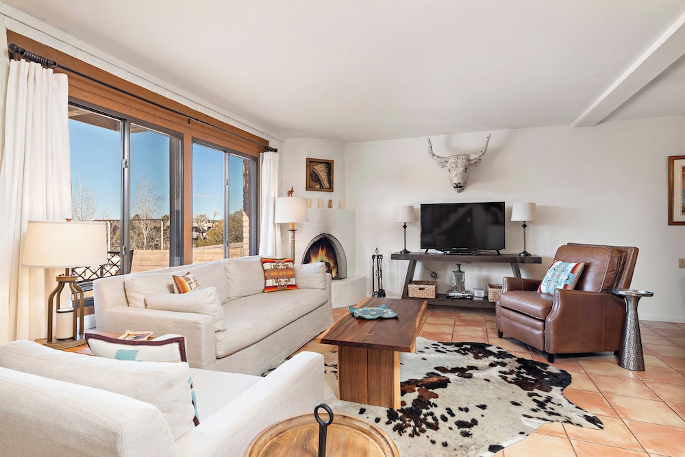 Fort Marcy Suites by All Seasons Resort Lodging - photo 93