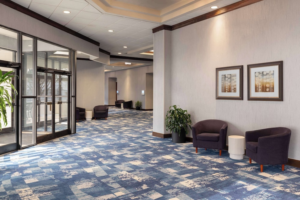 Hilton Durham near Duke University - photo 41