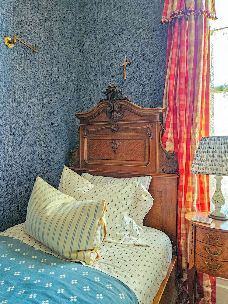The JD Hyde Historic Inn - photo 37