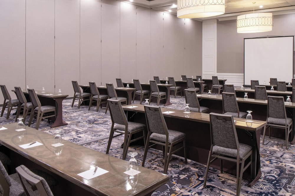 Sheraton Ann Arbor Hotel - photo 64