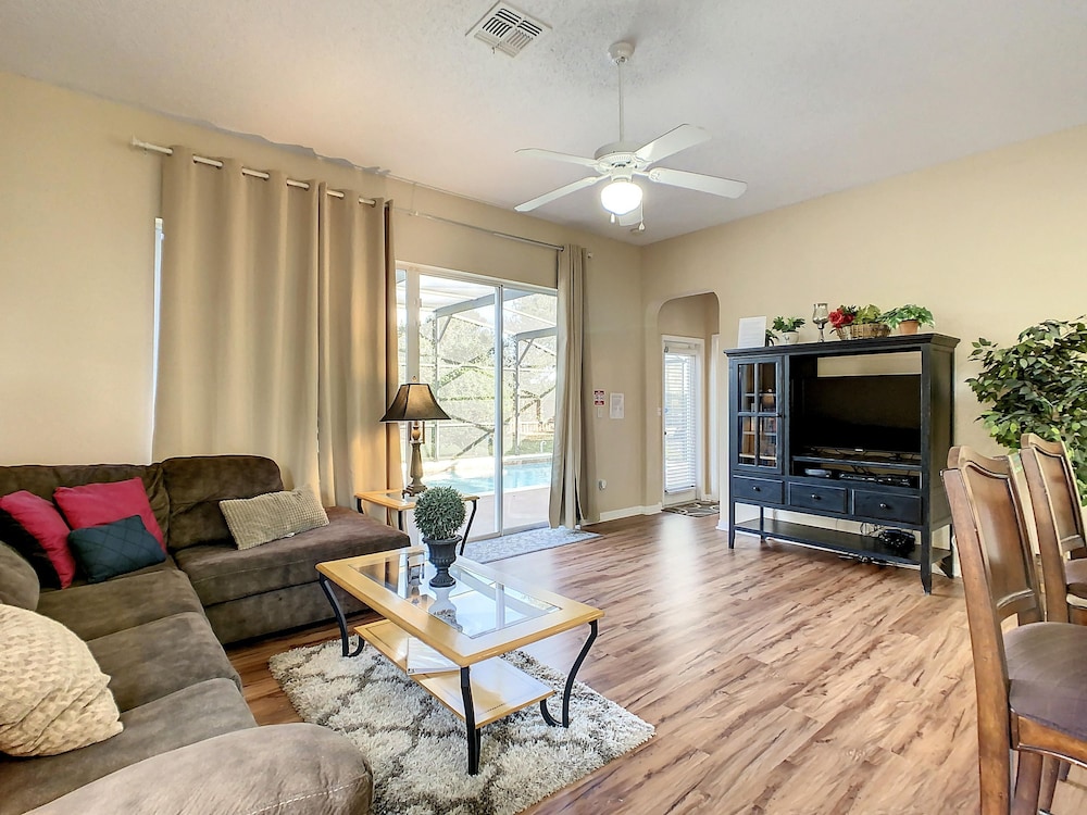 5br Lakeside Retreat W Resort Perks & Pvt Hot Tub - photo 31