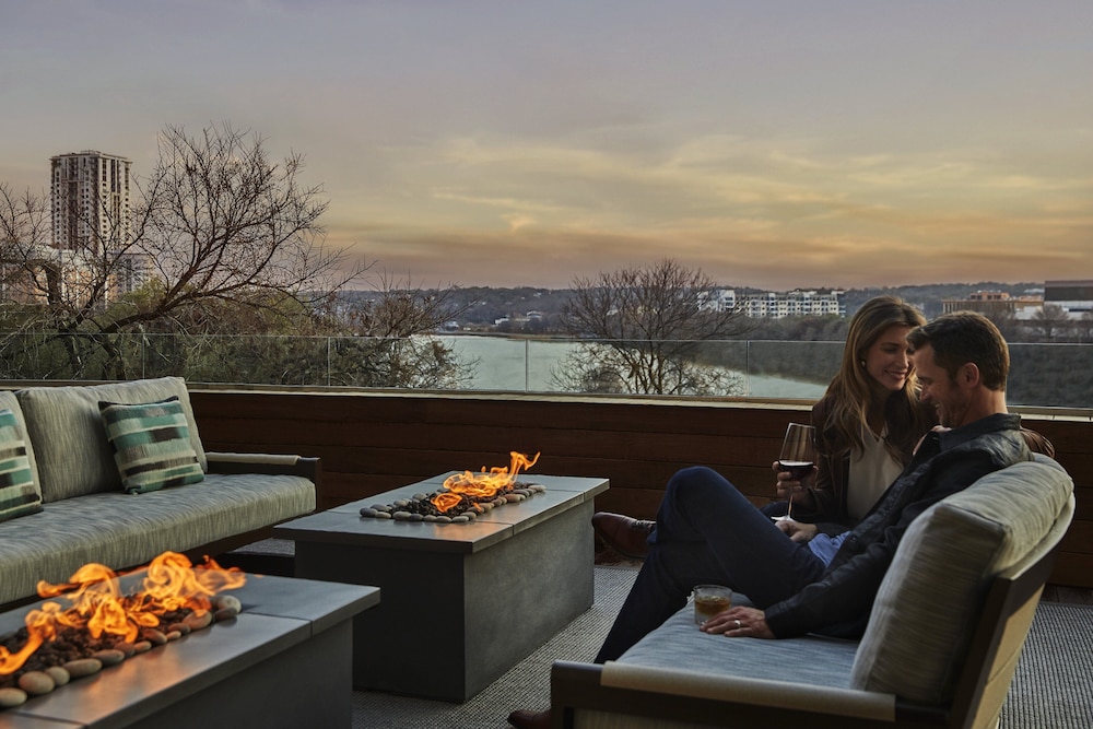 Four Seasons Hotel Austin - photo 19